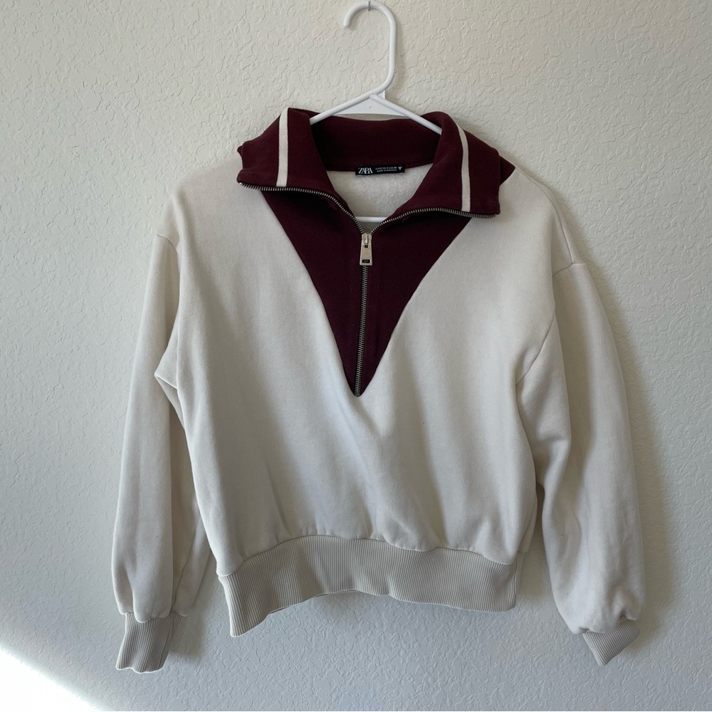 Zara Cream & Maroon Zip Up